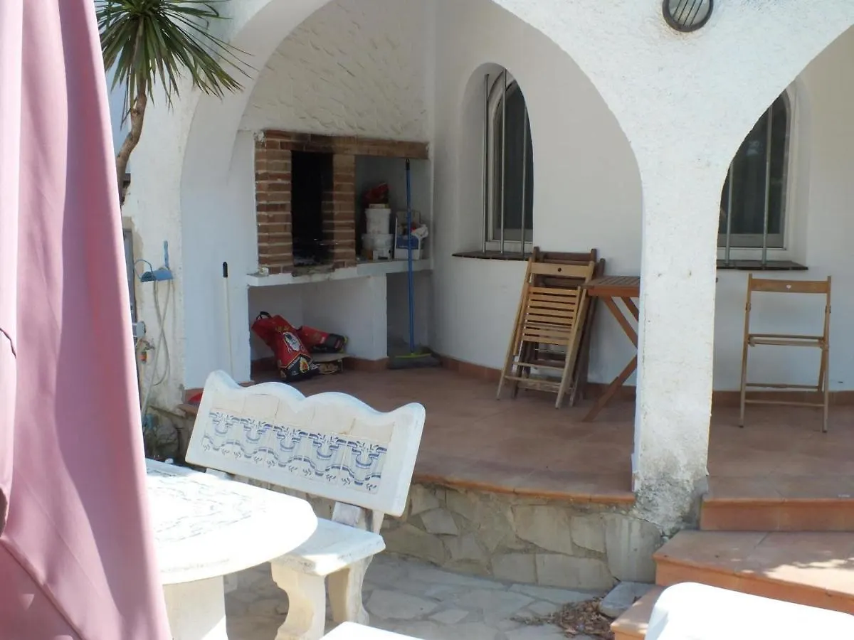 Villa Con Piscina Privada Y Jardin Cerrado En Castello D'Empuries, Ideal Para 6-8 Personas - Es-204-1 Empuriabrava