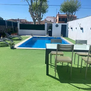 Сasa de vacaciones Casa En, Ampuriabrava