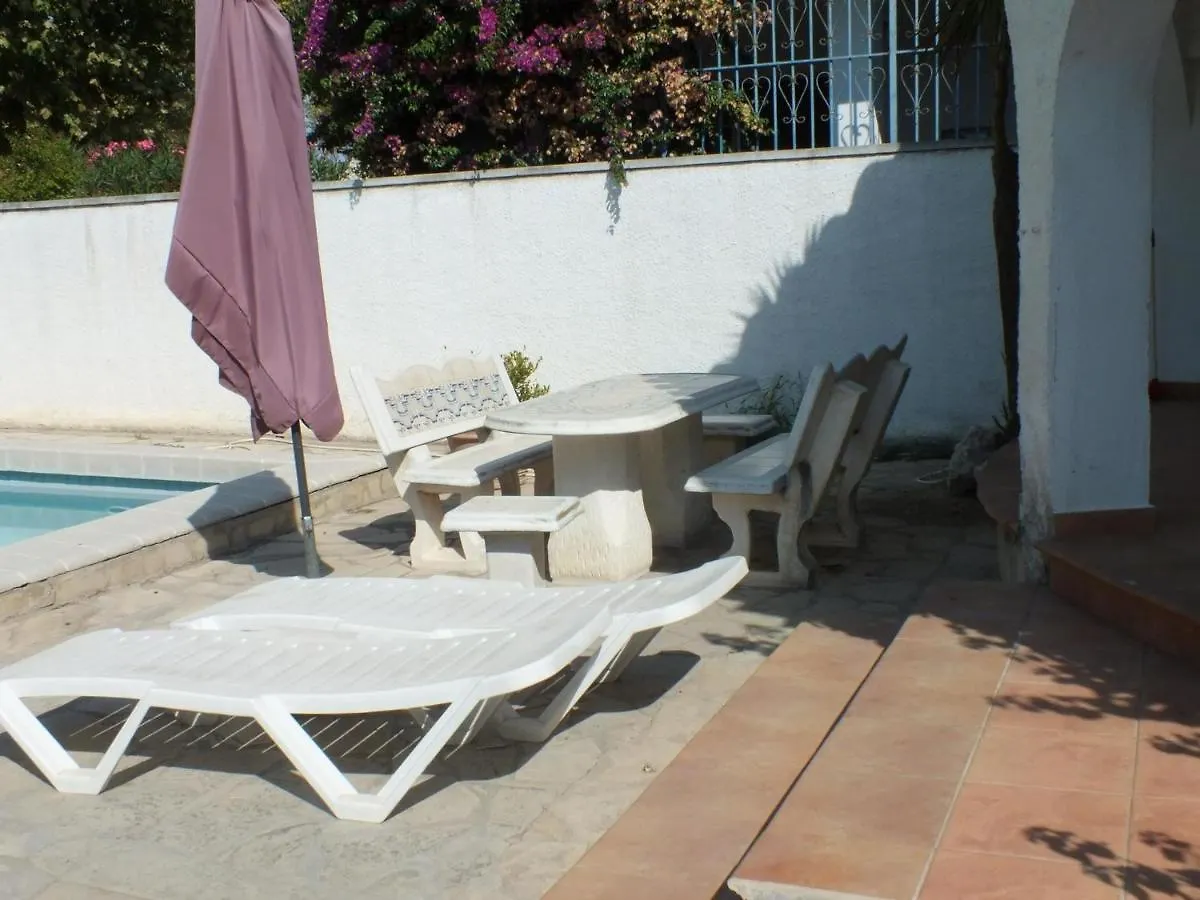 Villa Con Piscina Privada Y Jardin Cerrado En Castello D'Empuries, Ideal Para 6-8 Personas - Es-204-1 Empuriabrava